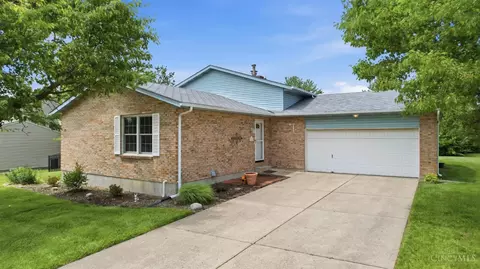 6483 Tara Brooke Ct, Hamilton, OH 45011