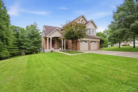 5707 Kiplingwood Dr, Cincinnati, OH 45239