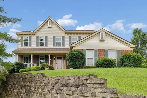 5509 Windmere Dr, Cincinnati, OH 45248