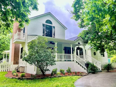 317 Given Rd, Terrace Park, OH 45174