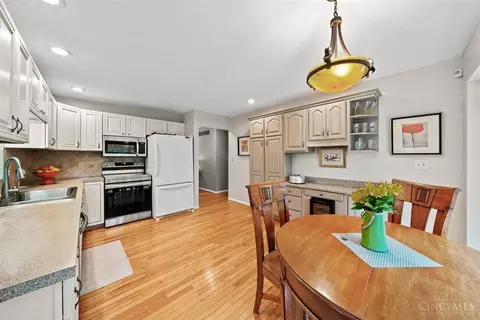 Kitchen - 2630 Cyclorama Dr, Cincinnati, OH 45211 photo 1 of 6