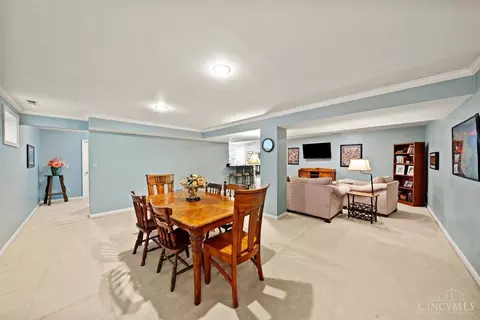 Dining - 2630 Cyclorama Dr, Cincinnati, OH 45211 photo 5 of 5