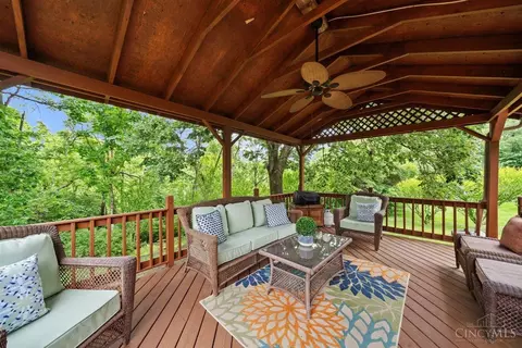 Exterior - 2630 Cyclorama Dr, Cincinnati, OH 45211 photo 7 of 11