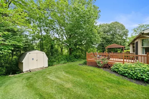Exterior - 2630 Cyclorama Dr, Cincinnati, OH 45211 photo 2 of 11