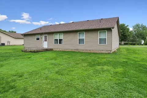 Exterior - 50 Douglas Cir, Georgetown, OH 45121 photo 5 of 5