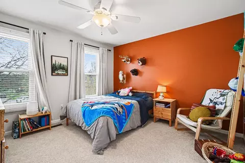 Bedroom - 6546 Mapleton Ave, Cincinnati, OH 45233 photo 4 of 4