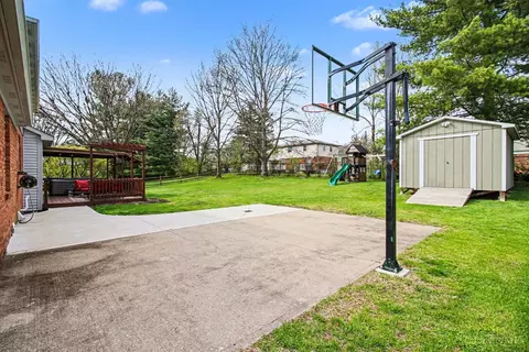 Exterior - 6546 Mapleton Ave, Cincinnati, OH 45233 photo 4 of 4