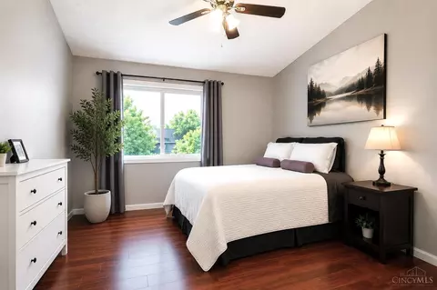 Bedroom - 7645 Montgomery Rd, Cincinnati, OH 45236 photo 1 of 2