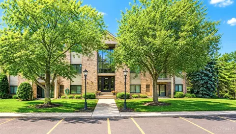 7645 Montgomery Rd, Cincinnati, OH 45236
