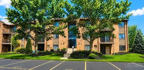 7645 Montgomery Rd, Cincinnati, OH 45236