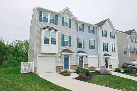 982 Steamboat Dr, Cincinnati, OH 45244