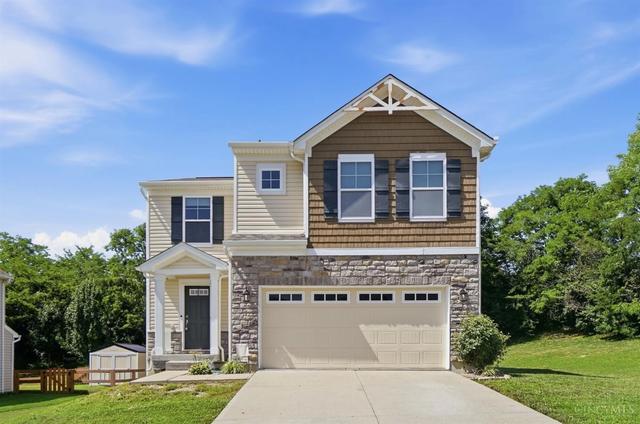 1022 Golden Oak Dr, Hamilton, OH 45013