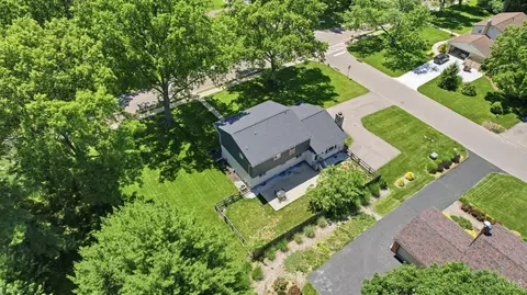 View/Area - 9860 Delray Dr, Montgomery, OH 45242 photo 3 of 4