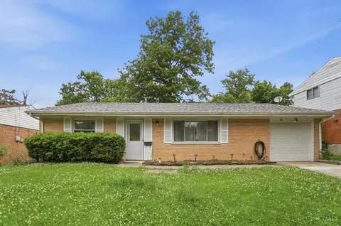 942 Goodhue Cir, Forest Park, OH 45250