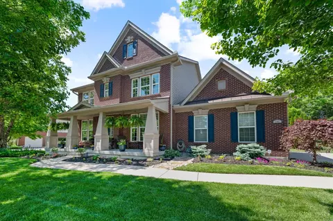 1181 Thorny Ridge Trl, Lebanon, OH 45036