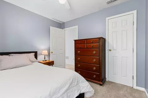 Bedroom - 4644 Laurel View Dr, Cincinnati, OH 45244 photo 4 of 4