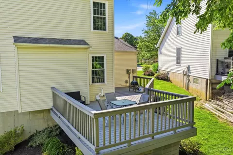 Exterior - 4644 Laurel View Dr, Cincinnati, OH 45244 photo 10 of 10