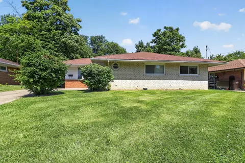 Exterior - 8769 Zodiac Dr, Cincinnati, OH 45231 photo 4 of 5