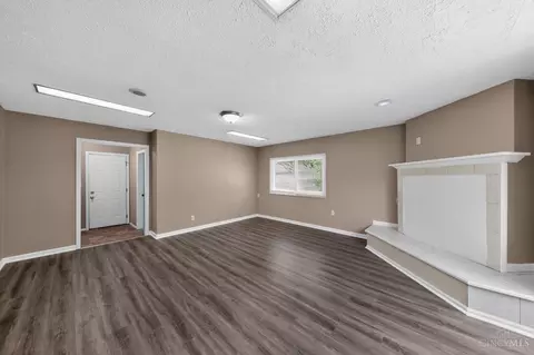 Living - 8769 Zodiac Dr, Cincinnati, OH 45231 photo 1 of 4