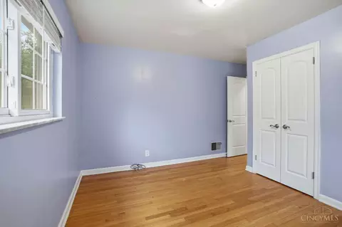 Bedroom - 1944 Lehigh Ave, Cincinnati, OH 45230 photo 3 of 13