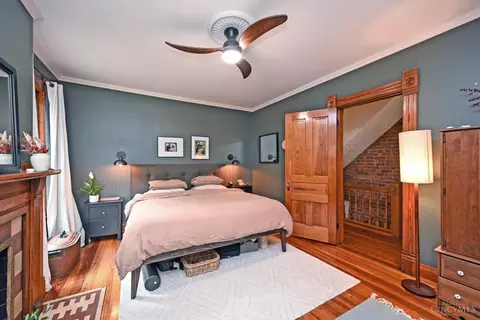 Bedroom - 1622 Pullan Ave, Cincinnati, OH 45223 photo 2 of 6