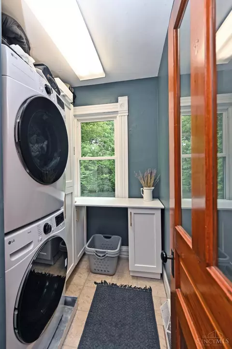 Other - 1622 Pullan Ave, Cincinnati, OH 45223 photo 7 of 12