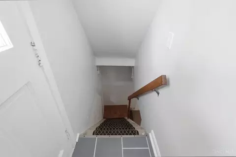 Entry Way - 7043 Rembold Ave, Mariemont, OH 45227 photo 6 of 6
