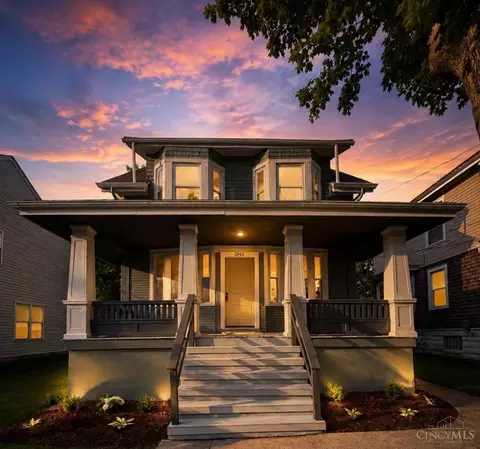 1943 Hewitt Ave, Cincinnati, OH 45207