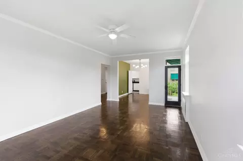 Living - 2372 Madison Rd, Cincinnati, OH 45208 photo 4 of 4