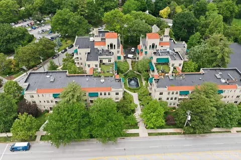 View/Area - 2372 Madison Rd, Cincinnati, OH 45208 photo 2 of 5