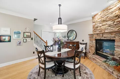 Dining - 1004 River Forest Dr, Hamilton Township, OH 45039 photo 2 of 7