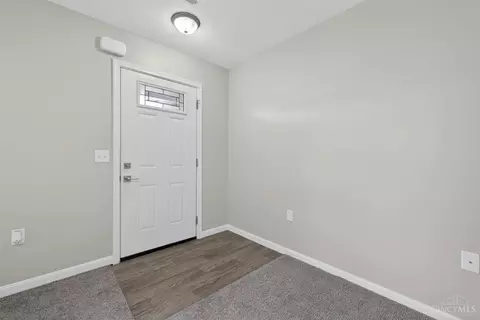 Entry Way - 605 Diamond Loop, Middletown, OH 45044 photo 1 of 6