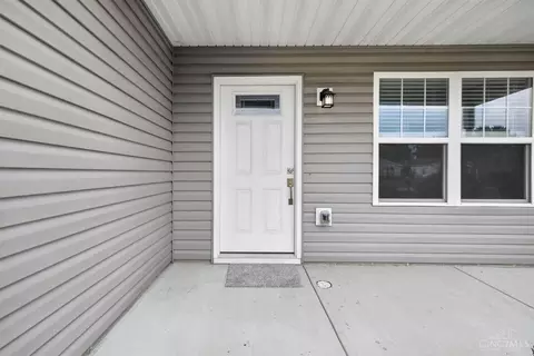Exterior - 605 Diamond Loop, Middletown, OH 45044 photo 7 of 8