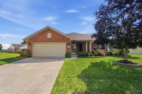 1227 Mals Way, Miamisburg, OH 45342
