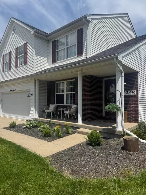 7248 Country Walk Dr, Franklin, OH 45005