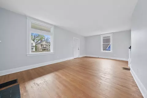 Living - 3517 Bevis Ave, Cincinnati, OH 45207 photo 1 of 3