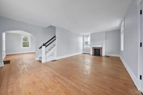 Living - 3517 Bevis Ave, Cincinnati, OH 45207 photo 2 of 3