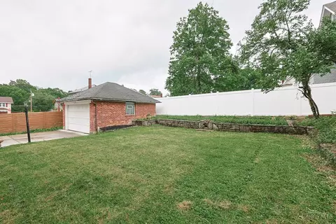 Exterior - 2003 Crane Ave, Cincinnati, OH 45207 photo 6 of 11