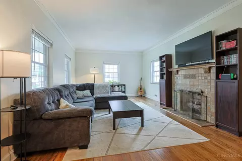 Living - 2003 Crane Ave, Cincinnati, OH 45207 photo 1 of 5