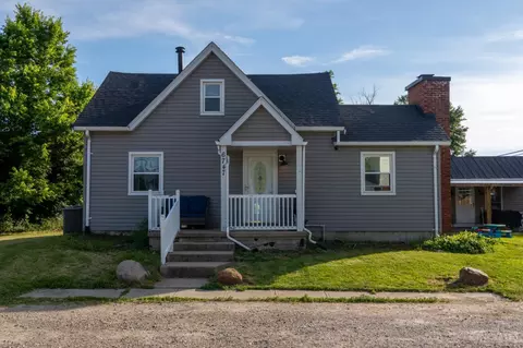 6747 Plum St, Goshen, OH 45122