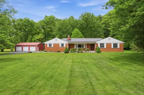 2450 Crane Schoolhouse Rd, Bethel, OH 45106