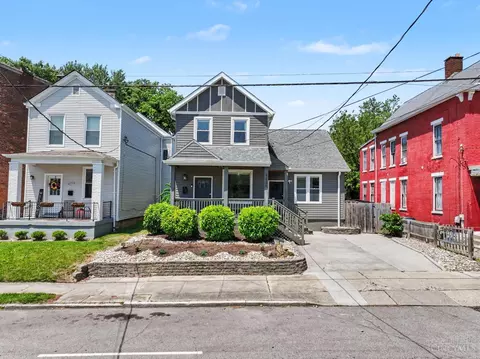 4229 Kirby Ave, Cincinnati, OH 45223
