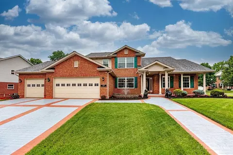 1015 Olde Station Ct, Fairfield, OH 45014
