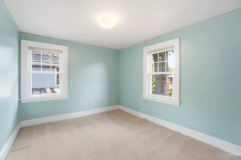 Bedroom - 3616 Hedgerow Ln, Cincinnati, OH 45220 photo 3 of 6
