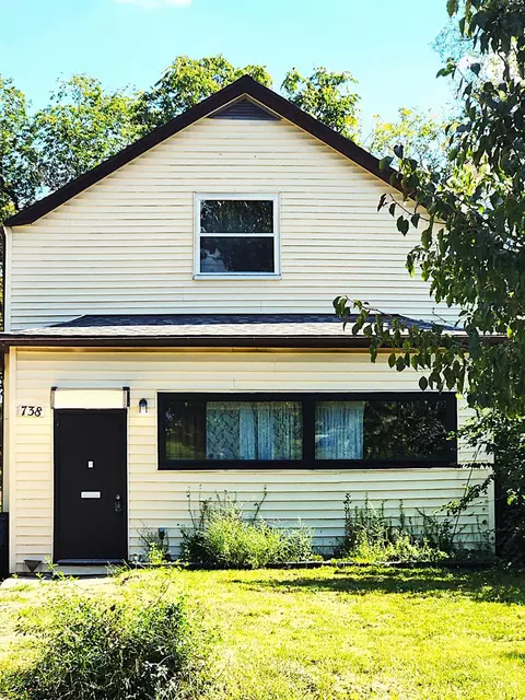 738 Enright Ave, Cincinnati, OH 45205