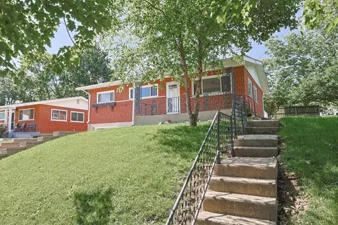 5291 Briarhill Dr, Cincinnati, OH 45238