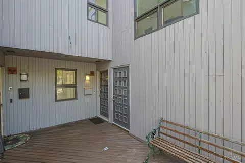 Exterior - 1022 Hatch St, Cincinnati, OH 45202 photo 2 of 6