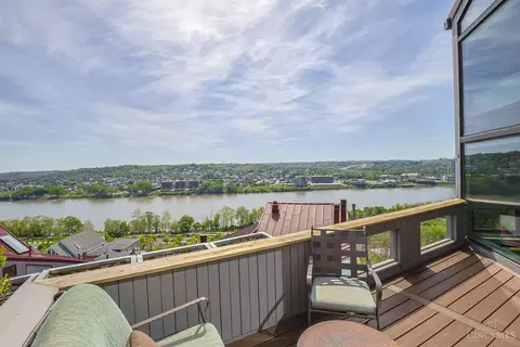 View/Area - 1022 Hatch St, Cincinnati, OH 45202 photo 4 of 7