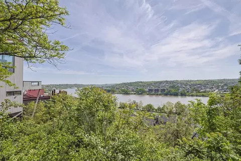 View/Area - 1022 Hatch St, Cincinnati, OH 45202 photo 7 of 7