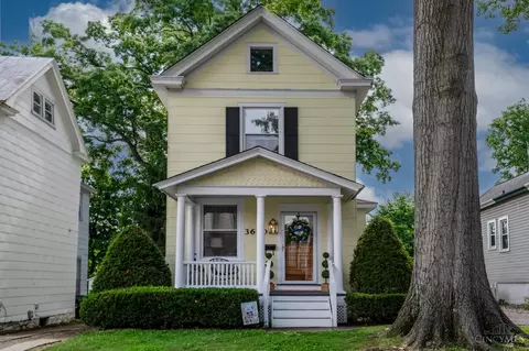 Exterior - 3640 Monteith Ave, Cincinnati, OH 45208 photo 2 of 9